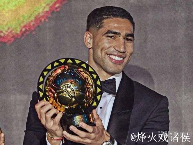 官方：阿什拉夫当选2025年度非洲足球先生